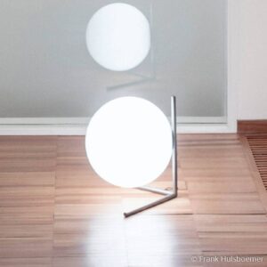 FLOS IC T2 stolní lampa, chrom
