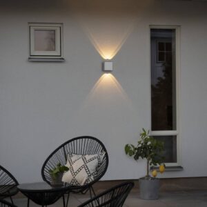 LED venkovní nástěnné světlo Chieri 4 zdroje