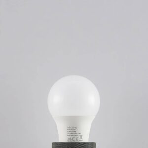 LED žárovka E27 A60 8,5W 3 000 K opálová
