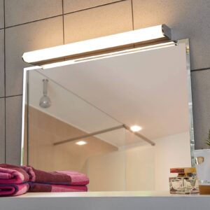 LED koupelnové světlo nástěnné Jesko, 59cm
