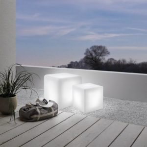 Venkovní světlo Bottona cube E27 bílá, 30 x 30 cm