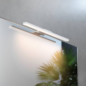Zrcadlové světlo LED Triga, IP44, bílé, 40 cm, 3 000 K